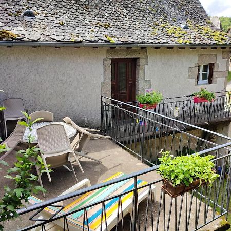Maison Charmante A Florentin La Capelle Avec Jardin Et Vue Montagne Exterior foto